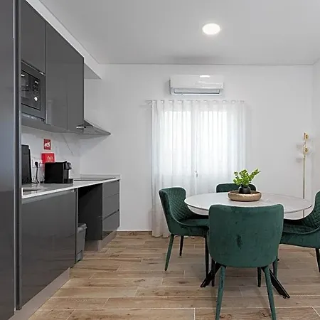 Quinta Da Pontinha Bed & Breakfast 3*